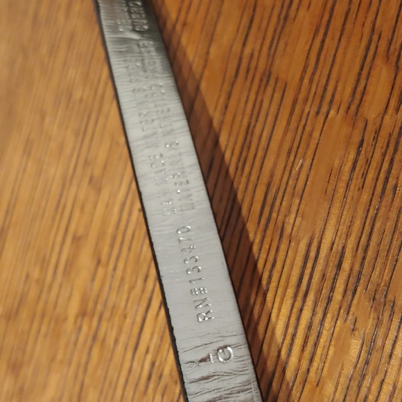 Pair of skinny belts size large, black sparkle and silver - Picture 3 of 4